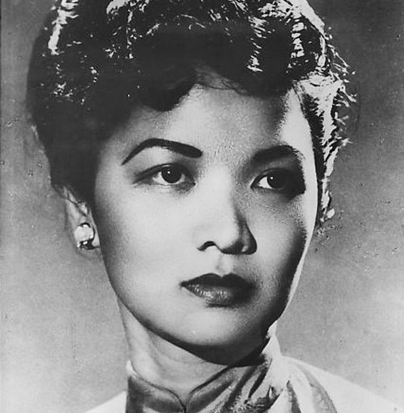 Madame_Nhu_in_her_thirties_(1950s)